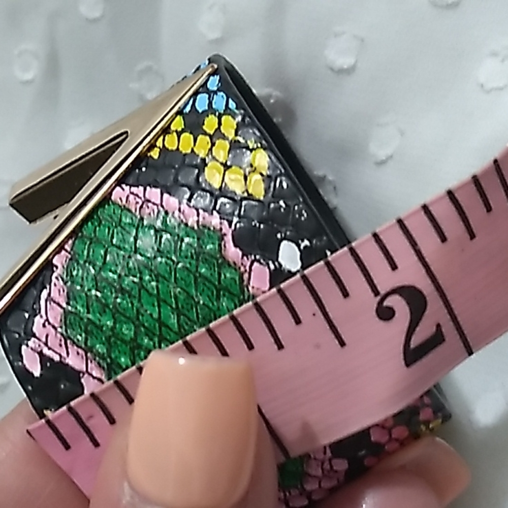 Fashion Colorful snake pattern “V" Cuff - Picture 7 of 7